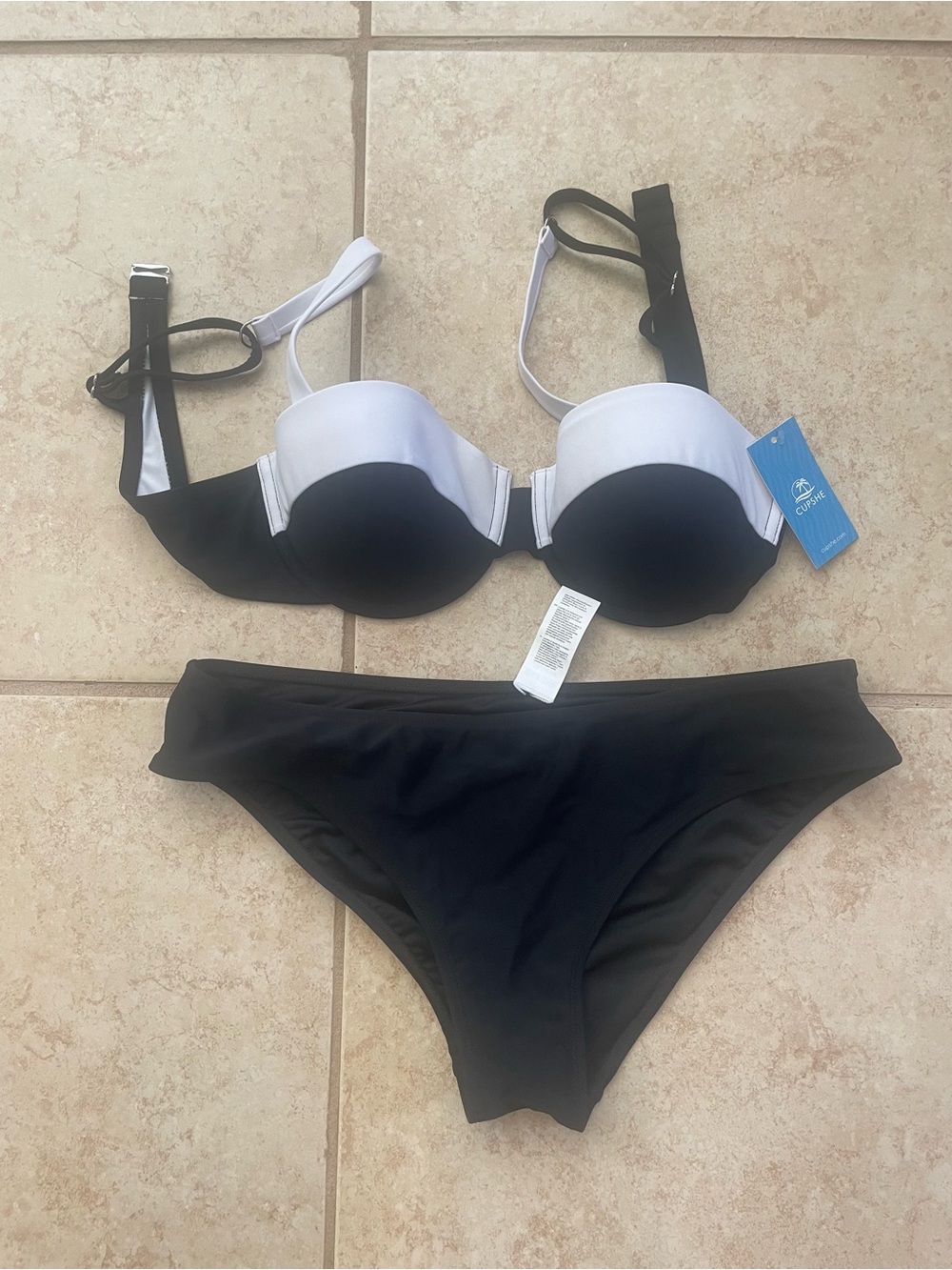 NWT Cupshe Black and White Underwire Bikini Set